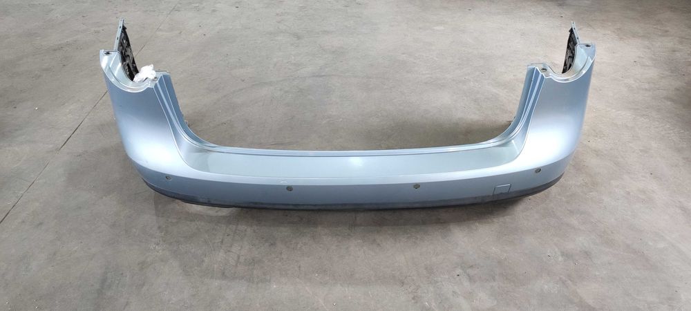 Bara spate cu senzori AM volkswagen vw passat b6 break cod vopsea LB5M