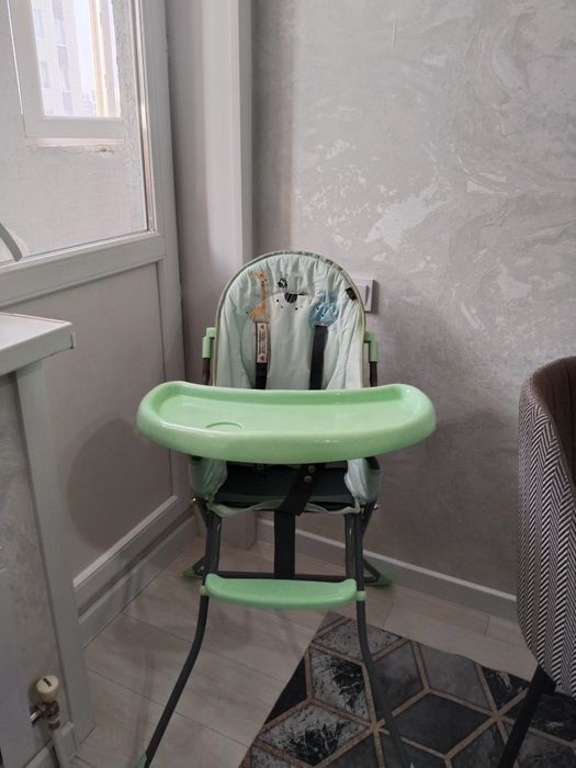 Столик для кормления