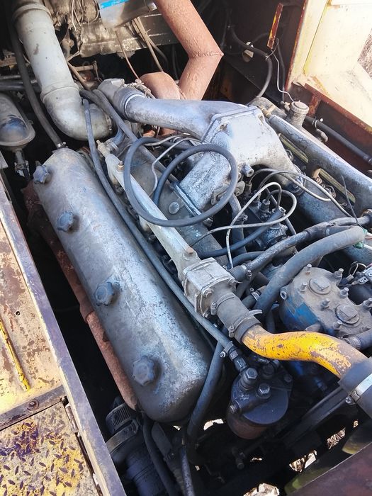 Продам трактор к700 на ходу!