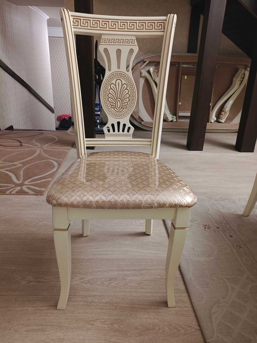 Продаются стулья