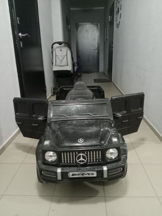 Машинка с аккумулятором