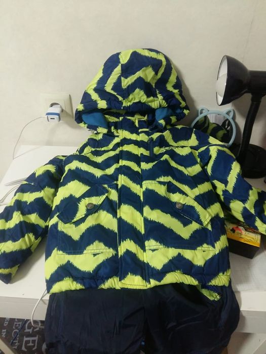 Продам детский  комбинезон для мальчика