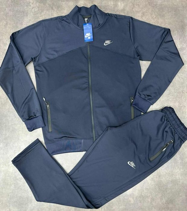 Мъжки екипи 5хл и 6хл