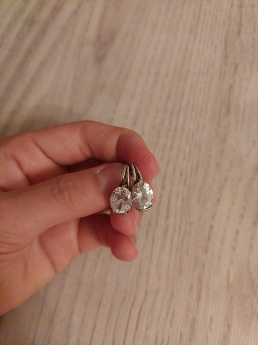 Продам серьги серебро