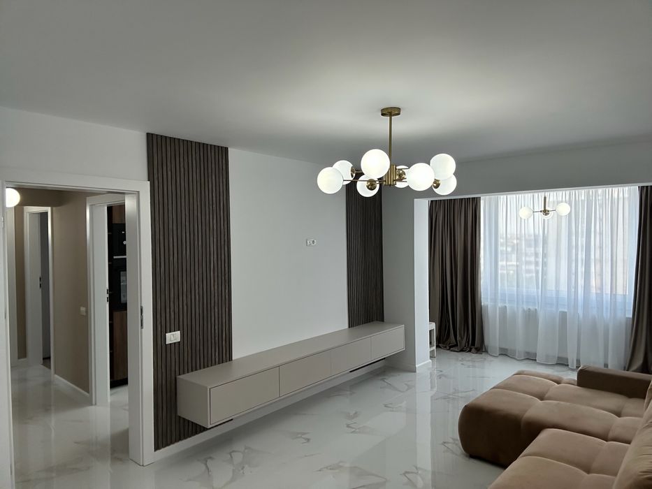 De închiriat – Apartament 2 camere | Prima închiriere | Tomis Nord | Vedere superbă către lac