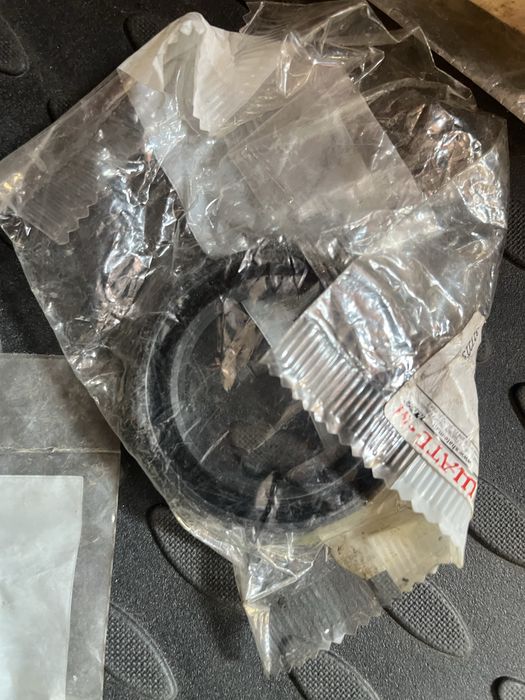 Продам на запчасти хонда срв