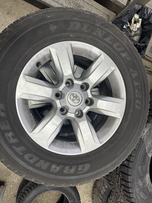 Продам резину DUNLOP