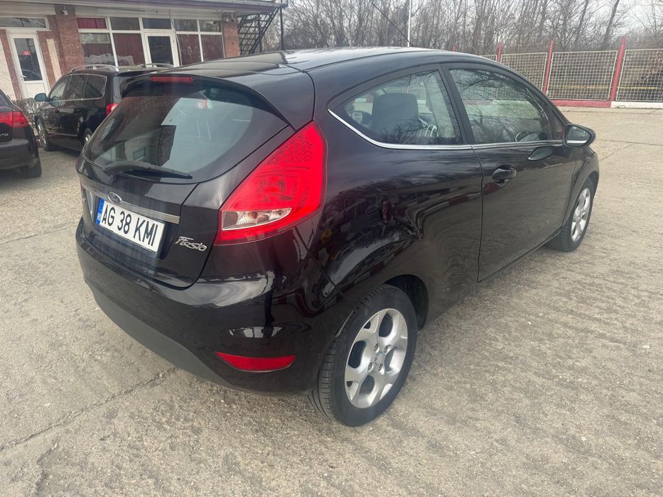 Ford Fiesta 2009 / 1.6 tdci / 90cp / 260.000km