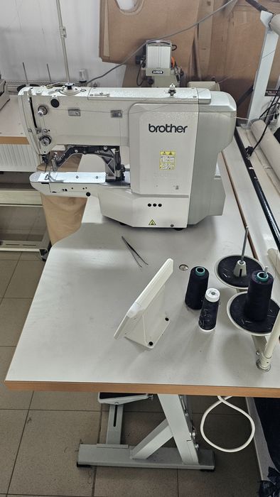 Masina de cusut cheita BROTHER KE-430FX