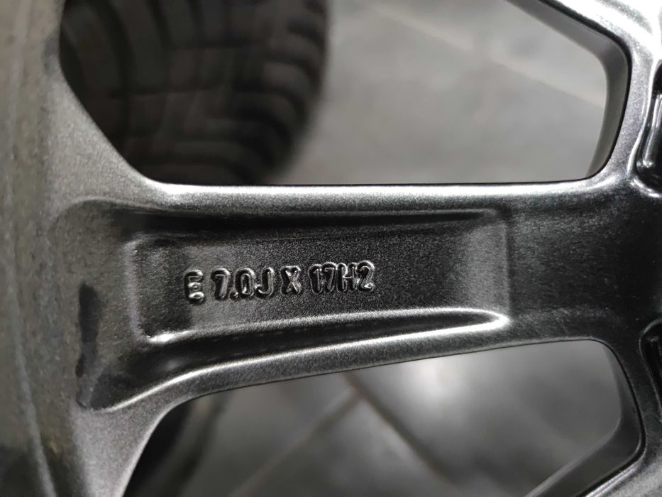 1бр Нова джанта 17 - Ford Fiesta