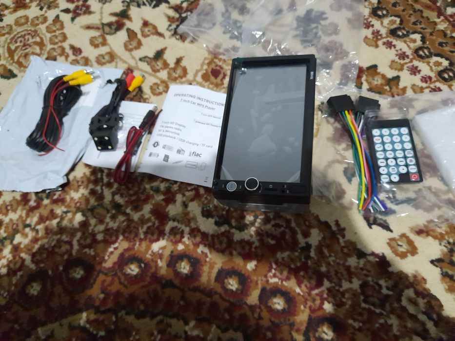 Автомагнитола монитор