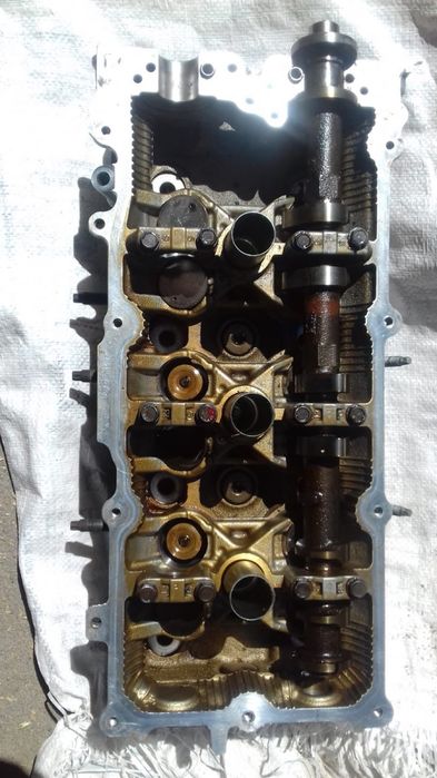 Головка блока в зборе