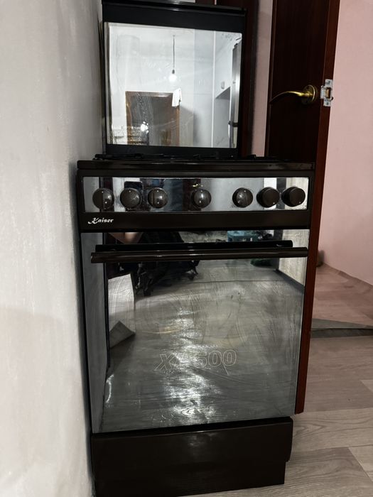 Продам газовую плиту, Kaiser