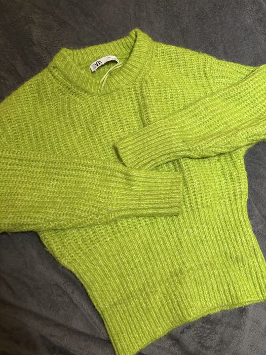 Zara пуловер s размер цвят лайм с вълна