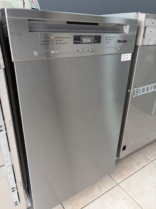 Miele G 4722 scu тясна миялна за частично вграждане/Auto open/24 мес гаранция