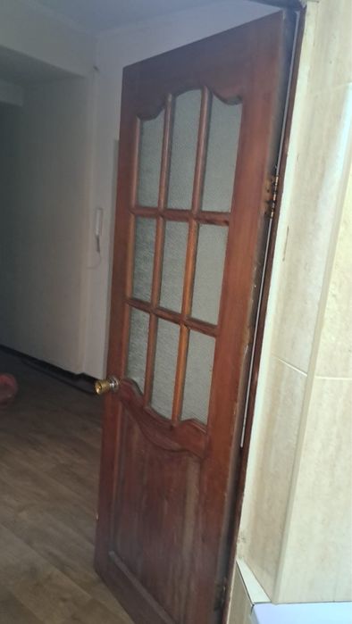 Деревянные двери