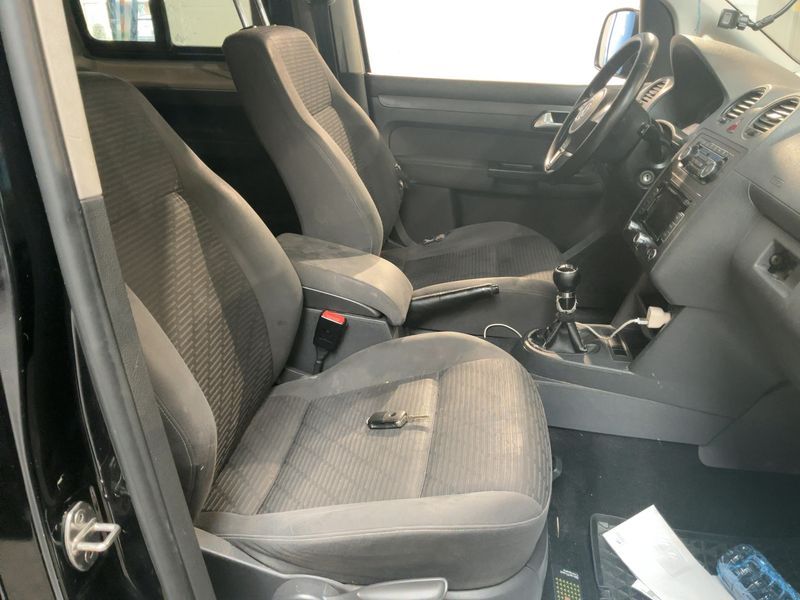 Volkswagen Caddy 1.6 TDI Maxi Comfortline 2012