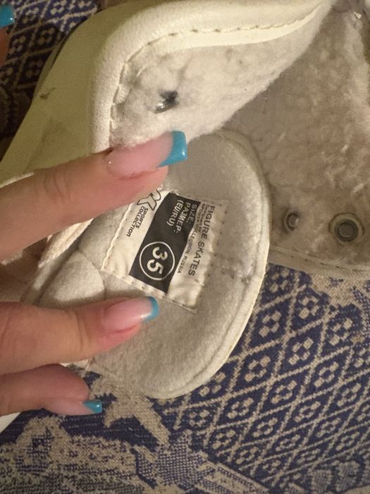 продам коньки нов