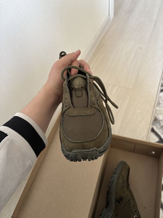 Кросовки военные и домашный универсал