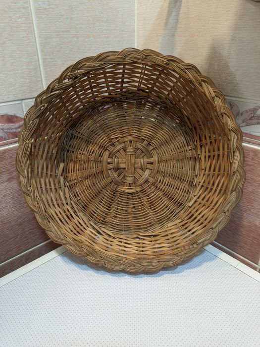 Корзина плетенная. Savat. Korzina.