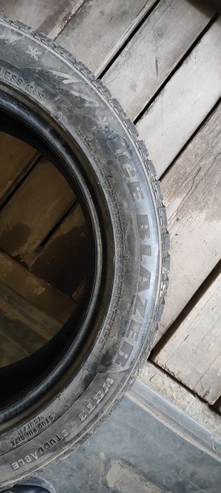 Продам 2 шины sailun