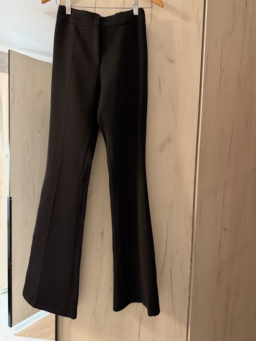 Продам джинсы, брюки, юбка.