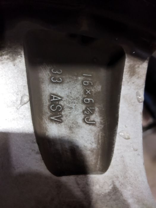 Диски Тойота оригинал на 16