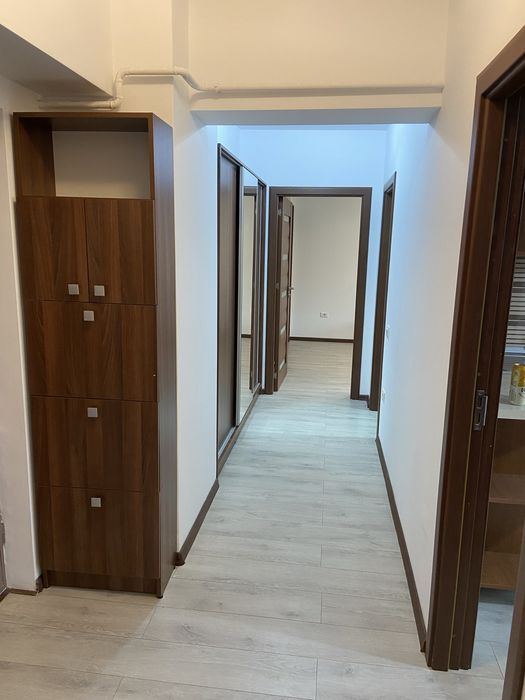 Vand apartament 2 camere Gib Mihaescu, piata simian parcare proprie mobilat si utilat etajul 1  ultracentral balcon inchis