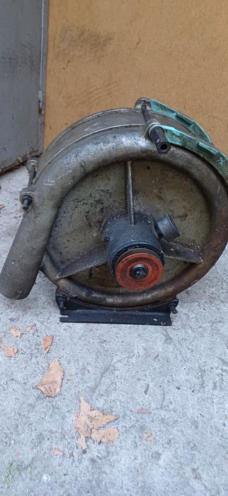 Центробежен вентилатор 16  2083 8036 B1