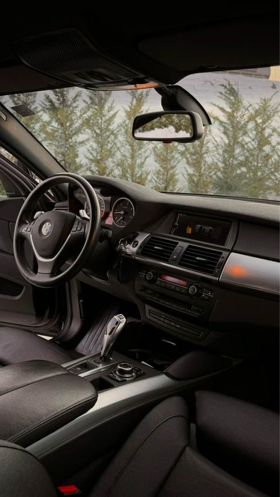 Bmw. X6.   3.0   245 cp