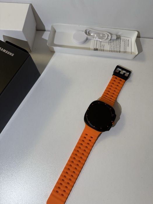 Samsung galaxy ultra whatch