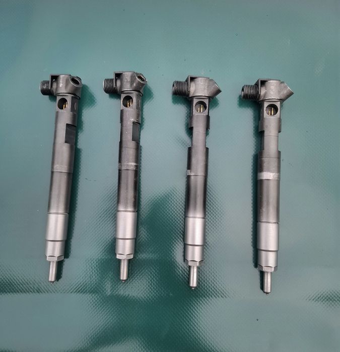 Injectoare Reconditionate Mercedes E class w212