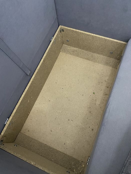 Срочно продам книжку диван!