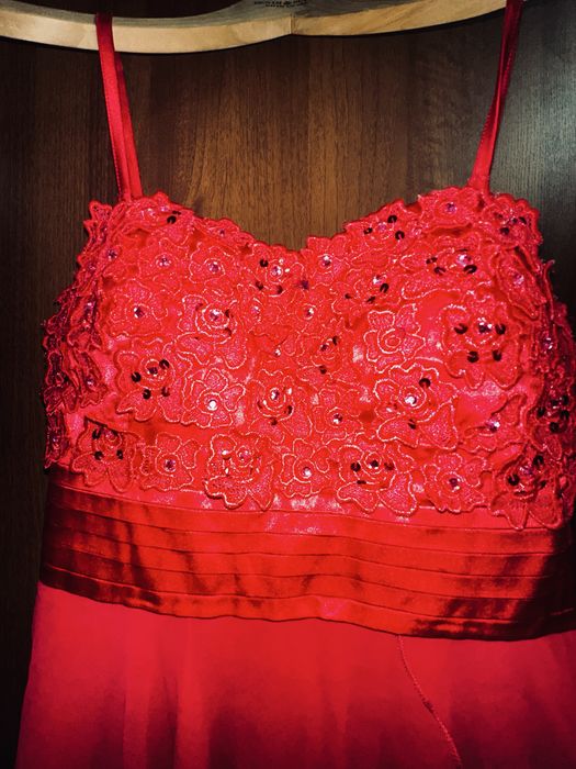 Rochie roz scurta cu trana