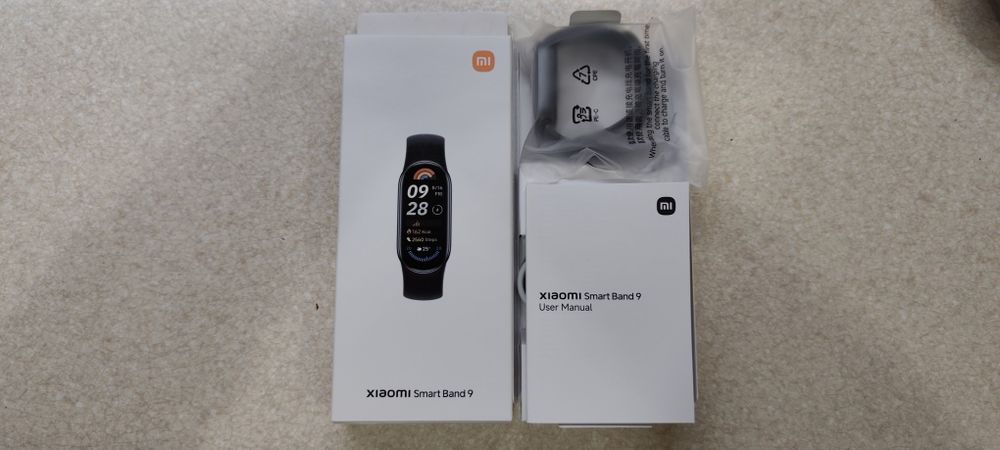 Mi bend 9 в идеальном состоянии новый. 
Месяц пользовался. 
Без дефект