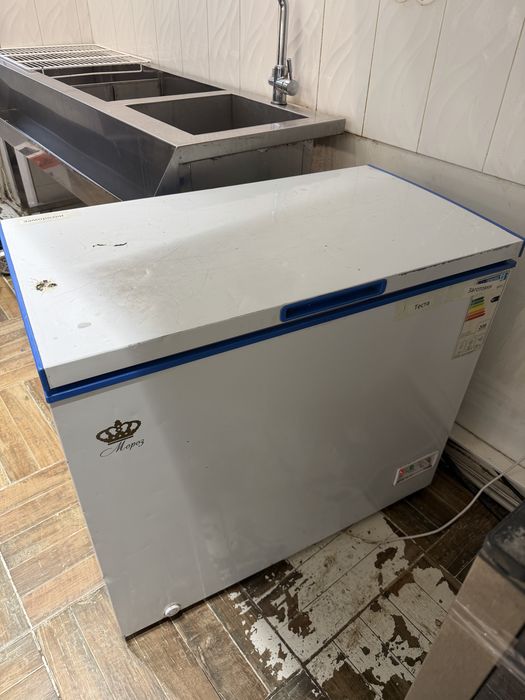 Ларь , морозильная камера