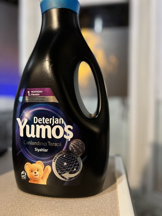 Течен гел Yomos