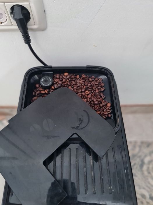 Espressor automat De'Longhi Magnifica Evo