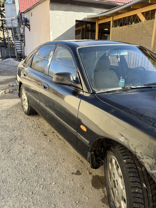 Mazda cronos 2.5 626