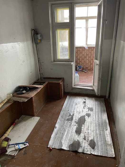 Продается квартира 77 серия кирпичный дом