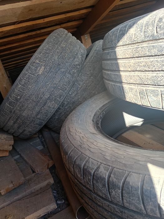 Продам резину на 16