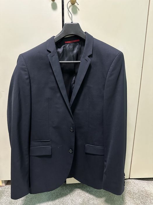 Hugo сако и риза