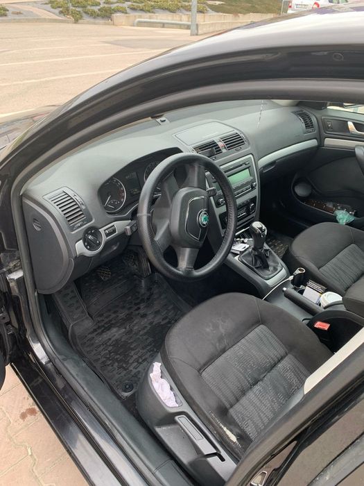 SKODA Octavia 2012 — imagine 4