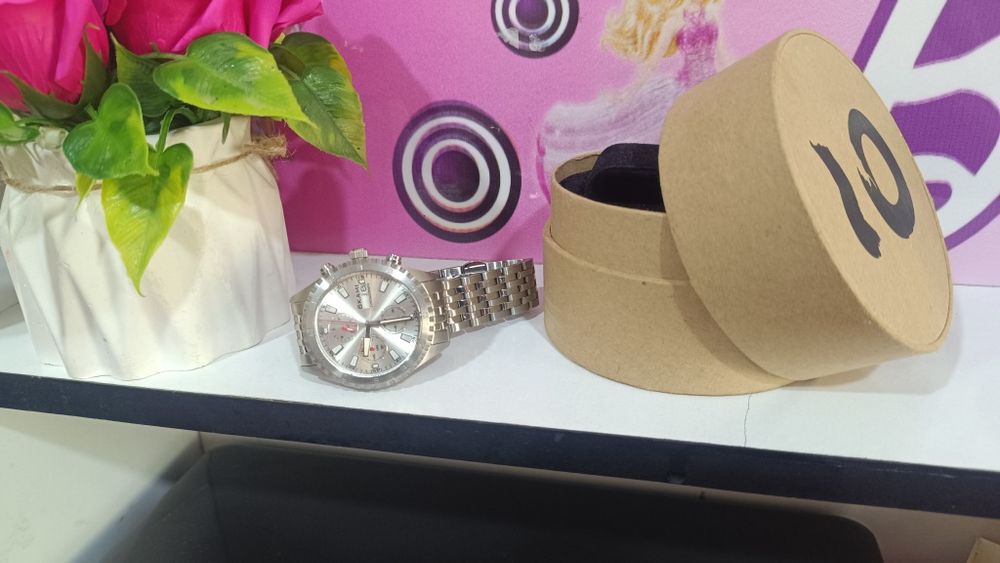 Бренд OKAMI қул соатиI Срочно сотилади