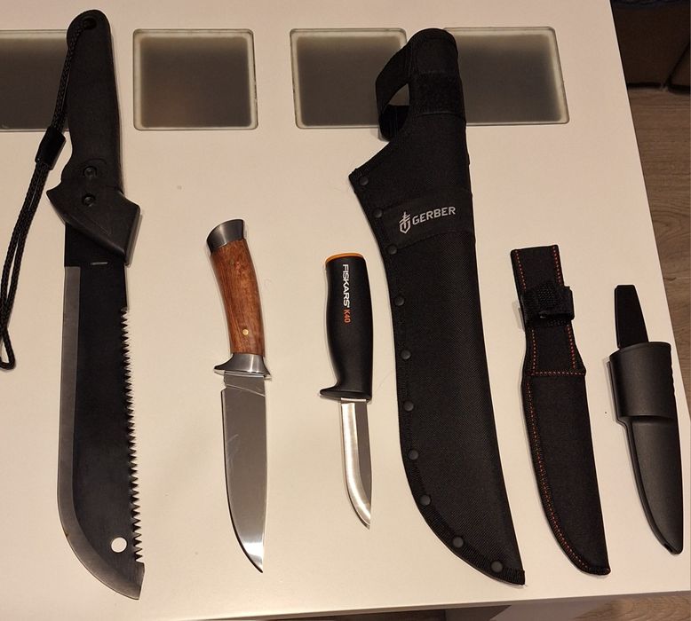 Ножове и мачете.