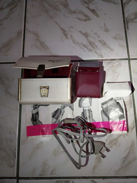 Ретро немска електрическа самобръсначка Komet TR 26