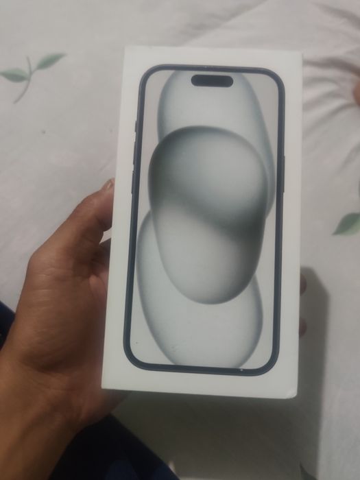 IPHONE 15 128 yangi