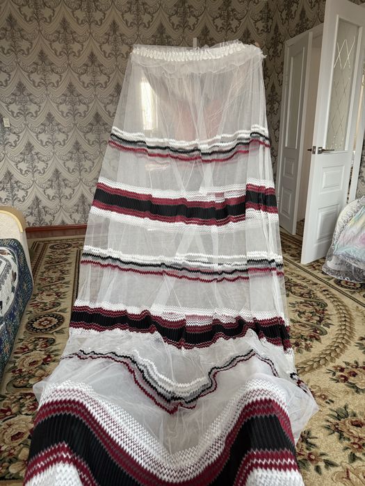 Продается тюль для гостиной