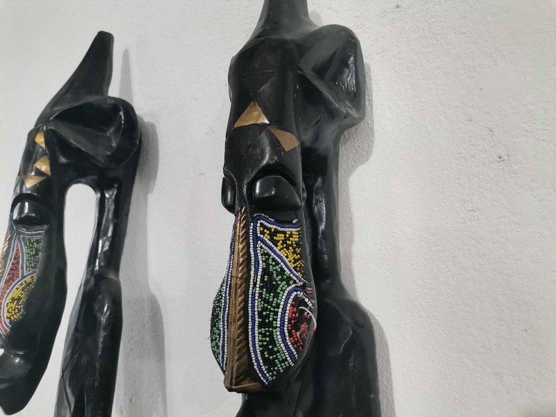 Африканска статуетка - Семейство