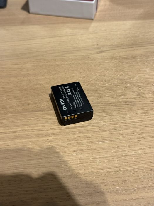 Canon m50 с 3 обектива, трипод, чанти и светкавица